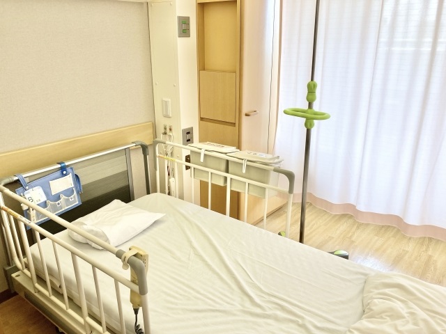 入院24369724_s.jpg